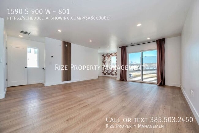 Building Photo - 1590 S 900 W