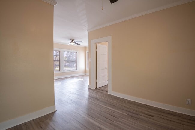 Building Photo - 308 Kelley Blvd