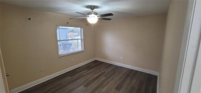 Building Photo - 450 Cart Ct