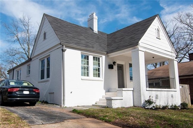 Building Photo - 680 McDonough Blvd SE