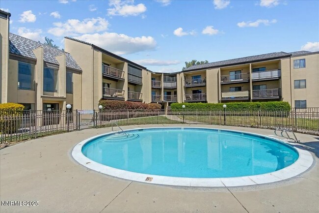 Building Photo - 2450 Lymbery St