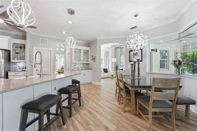 Building Photo - 6331 Yellow Wood Pl