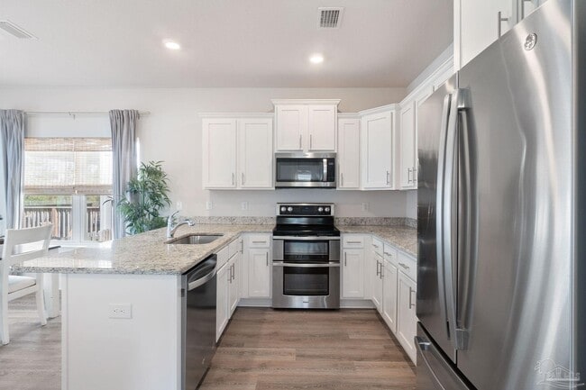 Building Photo - 7861 Evening Glow Dr