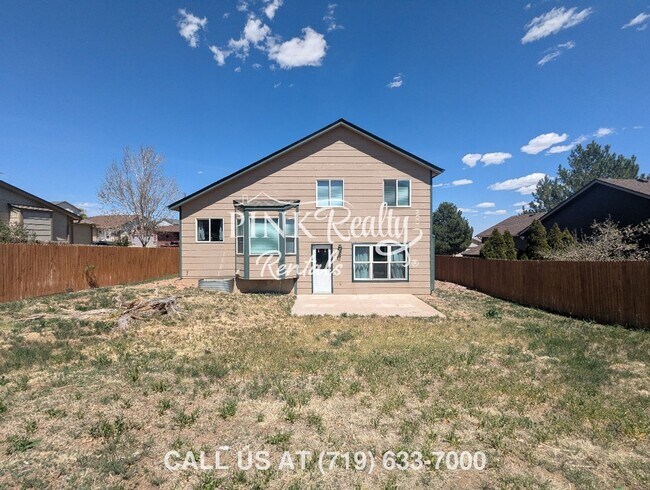 Building Photo - 955 Lords Hill Dr