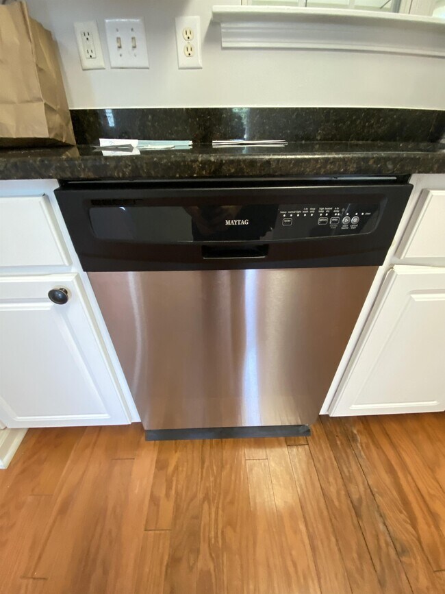 Building Photo - 4902 Tapestry Terrace