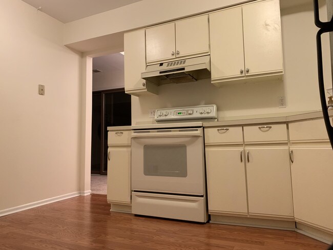 Building Photo - 3605 Royce Ct