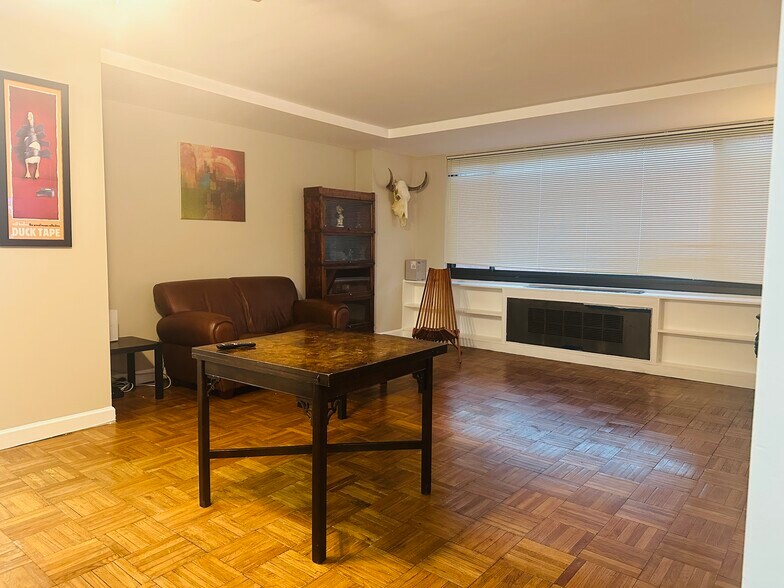 Building Photo - 1011 Arlington Blvd