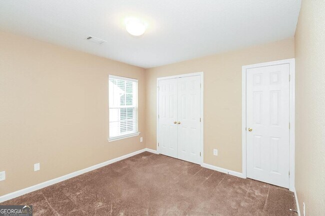 Building Photo - 4648 Raven Wood Loop
