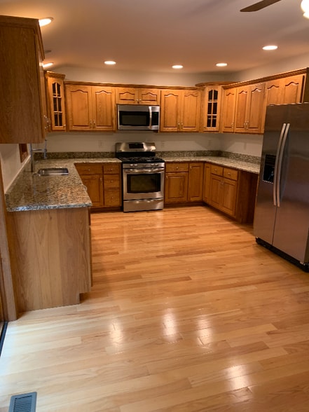 Building Photo - 237 Coale Ln