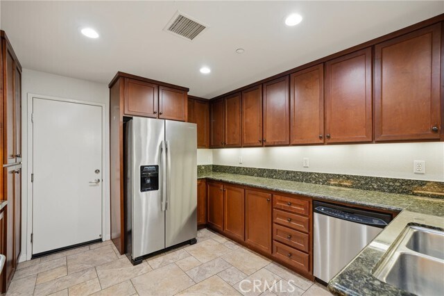 Building Photo - 12422 Benton Dr