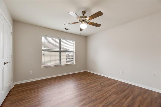 Building Photo - 7616 Jennifer Ln