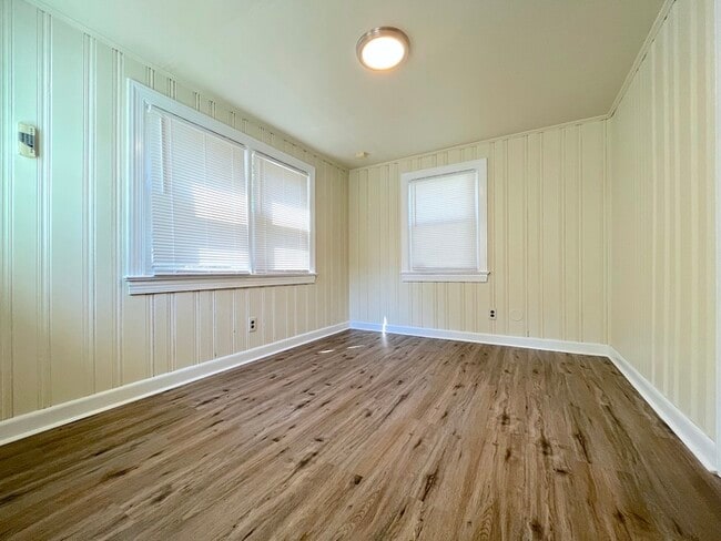 Building Photo - Charming 3-Bedroom Home for Rent