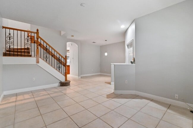 Building Photo - 106 Monterey Bay Dr