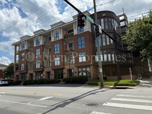 Primary Photo - 810-406 W. 4th St-2BR/1BA 4th & Broad Condo!