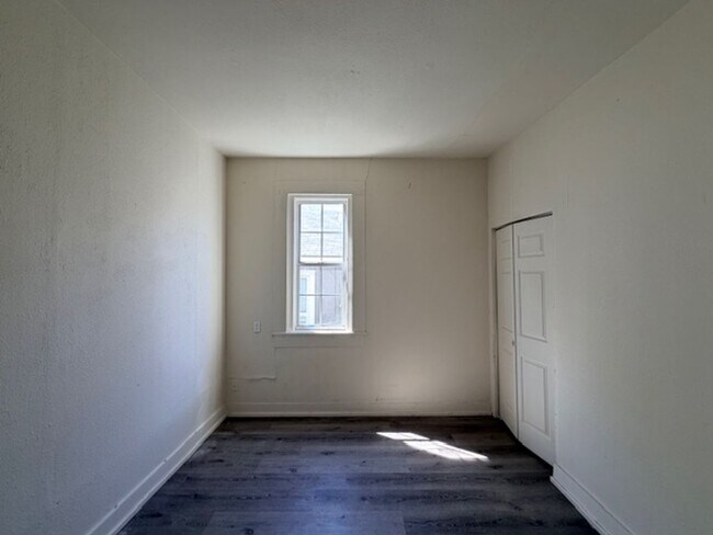 Building Photo - 2503 Arbor Pl