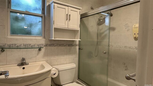 Building Photo - 189-44-189-43 43rd Rd