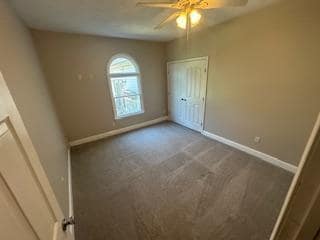 Building Photo - 43737 Sandy Bottom Rd