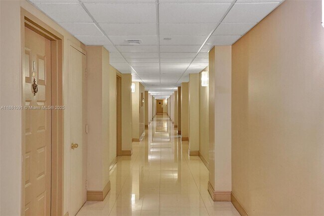 Building Photo - 1201 S Ocean Dr