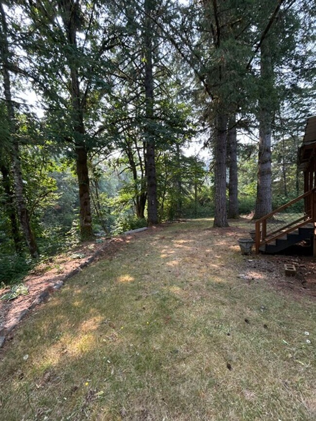 Building Photo - 93089 Marcola Rd