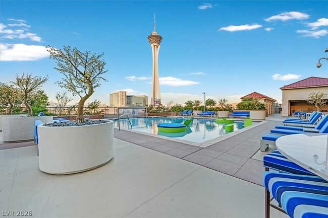 Building Photo - 200 W Sahara Ave