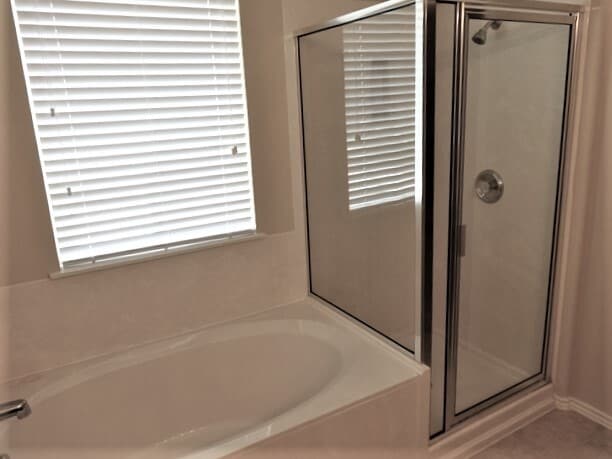 Building Photo - 13329 High Sierra St