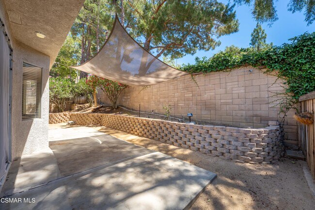Building Photo - 556 Myrtle Ct