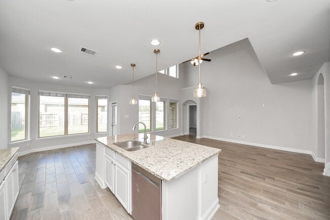 Building Photo - 29838 Norwood Canyon Ln