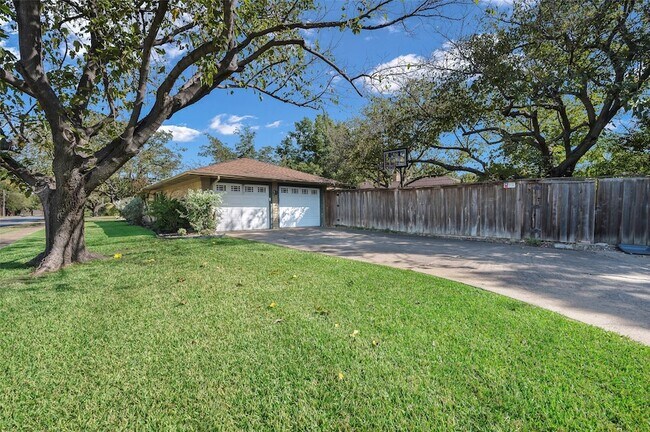 Building Photo - 3206 Catamore Ln