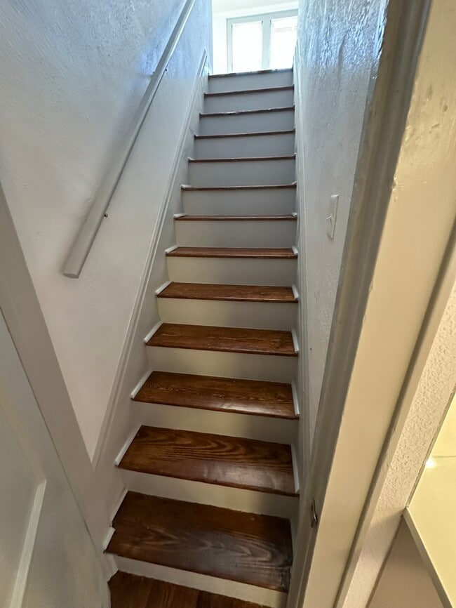 Building Photo - 5414 Brooklyn Ave