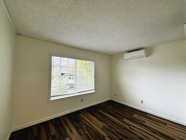 Building Photo - 432 Cambiaso Pl