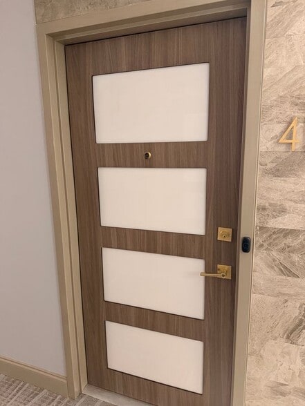 Building Photo - 2701 N Ocean Blvd