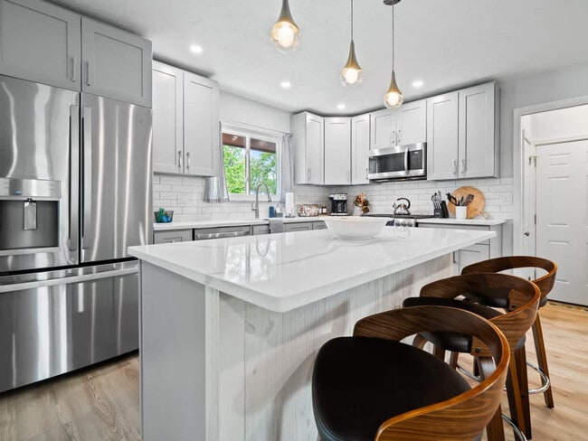 Building Photo - 8040 Strongsville Blvd