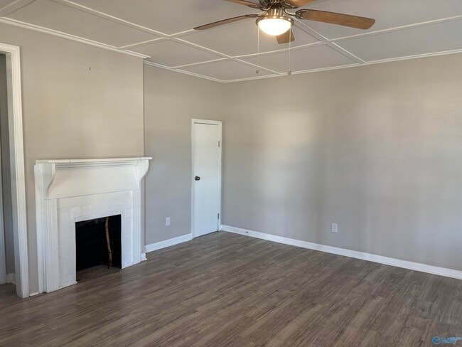 Building Photo - 3501 S Broad Pl SW