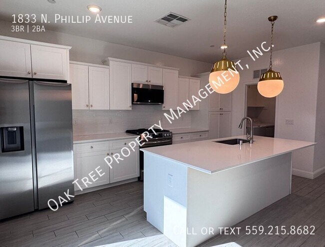 Building Photo - 1833 N Phillip Ave