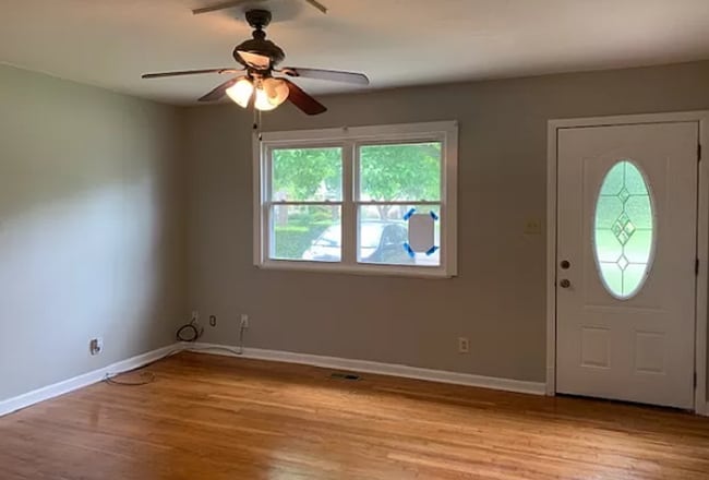 Building Photo - 3-Bedroom Home with Outdoor Entertaining Patio