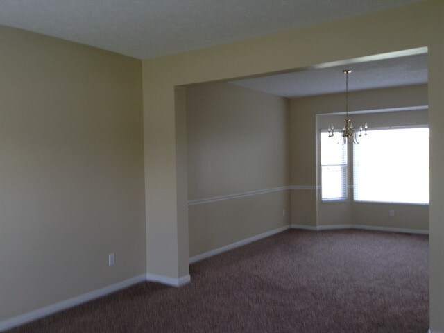 Building Photo - 4558 Randall Dr