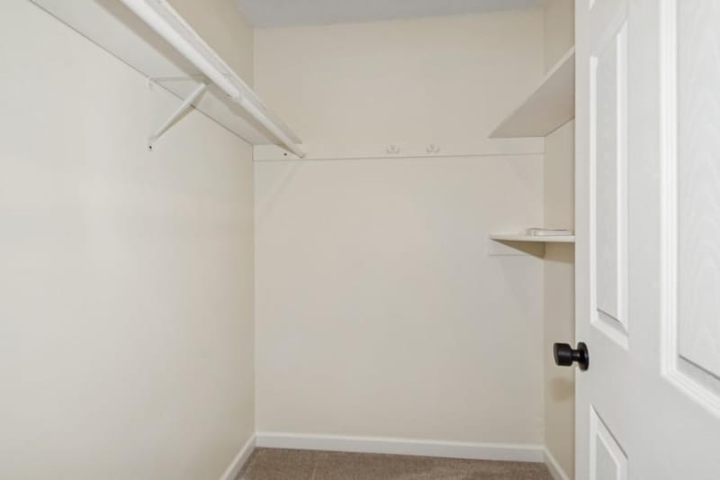 Building Photo - 8983 Vinewood Ln N