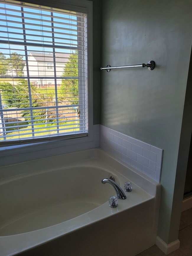 Building Photo - Yorkshire Plantation