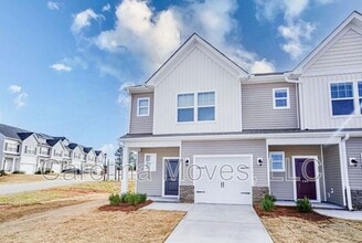 Building Photo - 203 Stone Fruit Ct