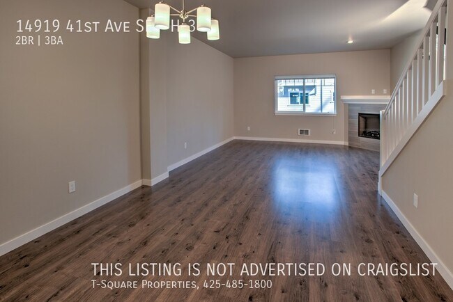 Building Photo - Double Master Bedrooms and a HUGE Bonus Ro...