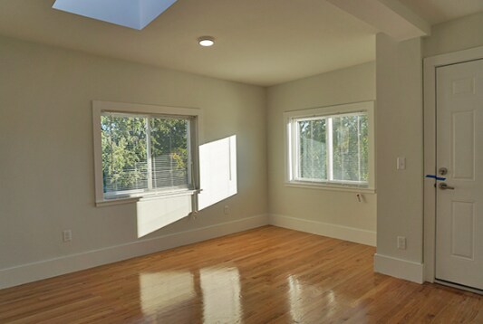 Building Photo - 4 Osgood St