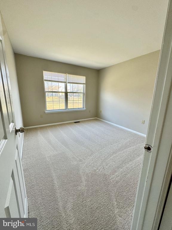 Building Photo - 25 Sequoia Dr