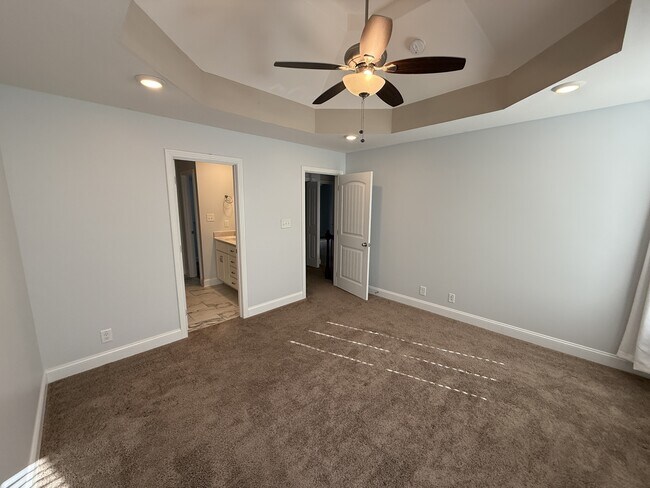 Building Photo - 203 Casting Ct