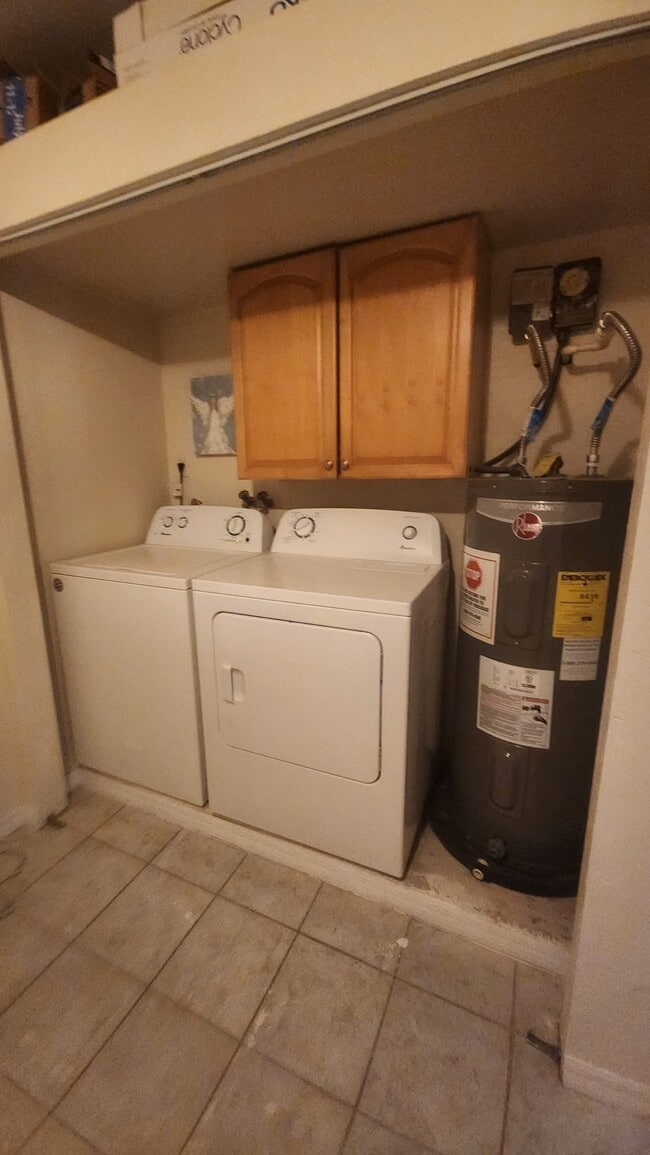 Building Photo - 2905 Autumnwood Trail