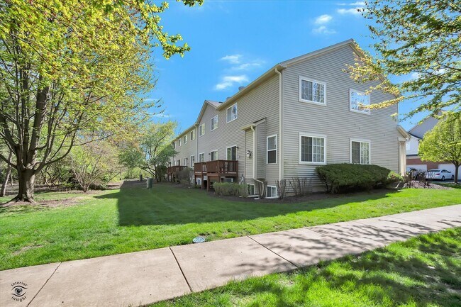 Building Photo - 2313 Stoughton Dr