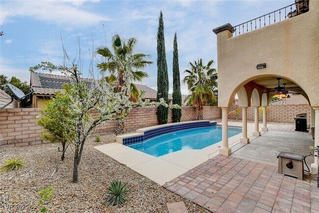 Building Photo - 12274 La Prada Pl