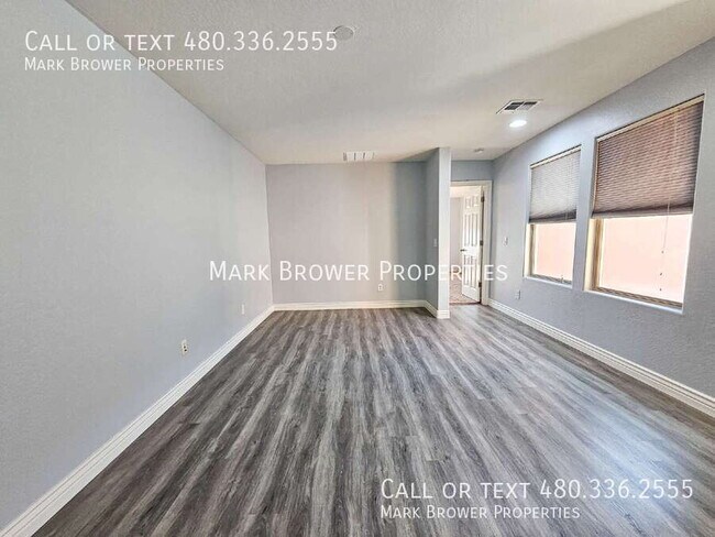 Building Photo - 8964 W Northview Ave