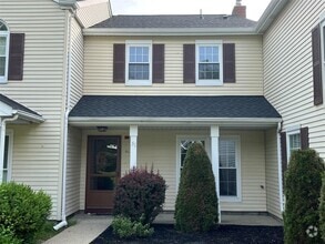 Building Photo - 51 Candlestick Ct