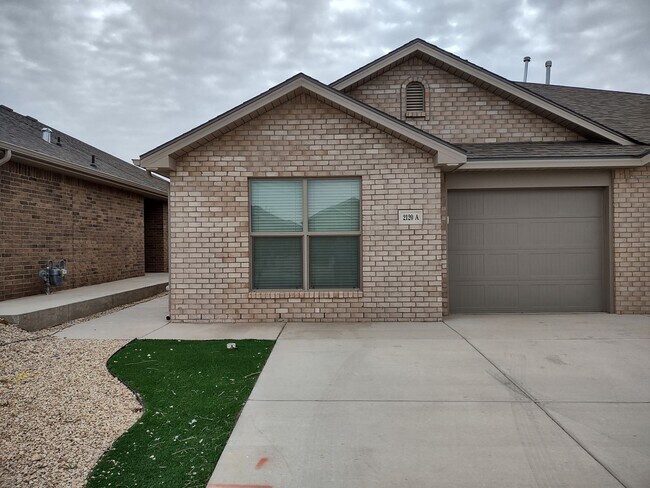 Building Photo - 2120 N Avenue J