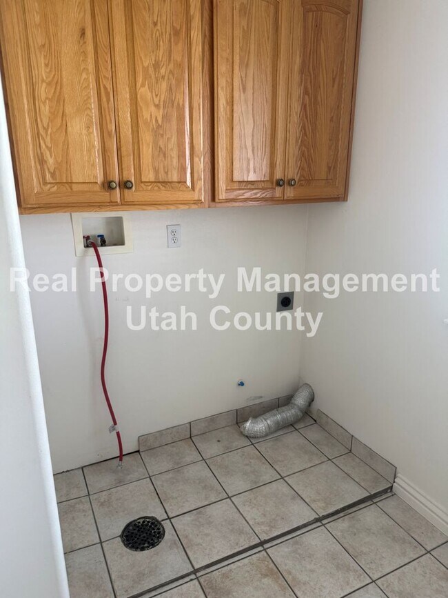 Building Photo - New Lower Price! Large Home in Lehi!